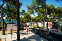 Waterman Beach Village Hotels in Supetar