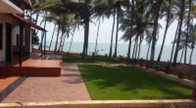 Kanbay Beach Resort