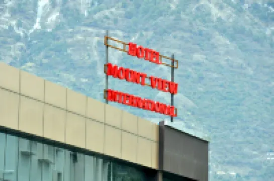 Hotel Mountview International