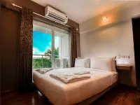 Transit Suites by GrandWest Hotels near SREE NARAYANA GURU MANDHIRAM SN NAGAR KOODALAPAD