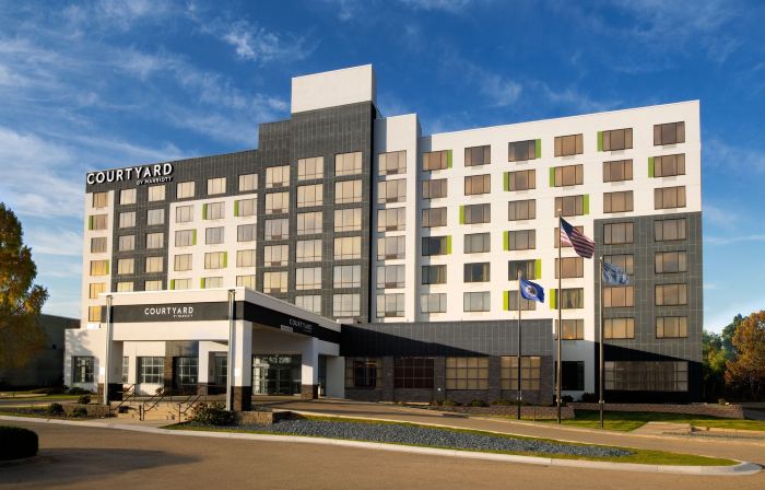 Courtyard Edina Bloomington