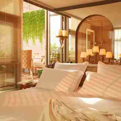 Mondrian Bordeaux Les Carmes Rooms