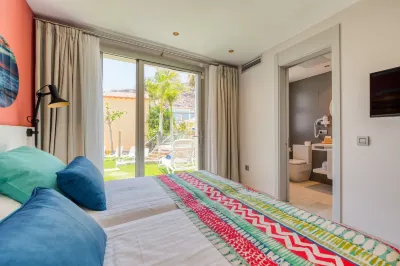 親切莫甘索拉斯飯店 Canada de los Gatos附近的飯店