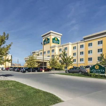 La Quinta Inn & Suites by Wyndham Fargo-Medical Center