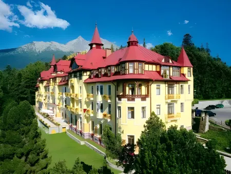 Grand Hotel Praha Отели в г. Высоке Татры