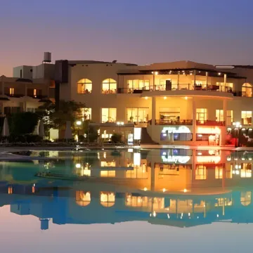 Grand Oasis Resort Отели рядом с Аэропорт Офира