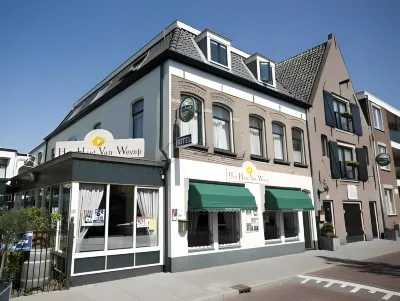 Het Hart van Weesp Hôtels à proximité de : De Theetuin van Weesp op Bastion Bakkerschans uit 1674