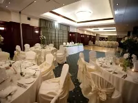 Ramada Hotel & Suites by Wyndham Bucharest North Hotels near Kiseleff