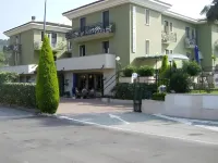 Hotel Eden Garda Hotels in Garda