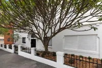 Hamilton Lodge Apartments by Urban Rest Hotels in Glebe