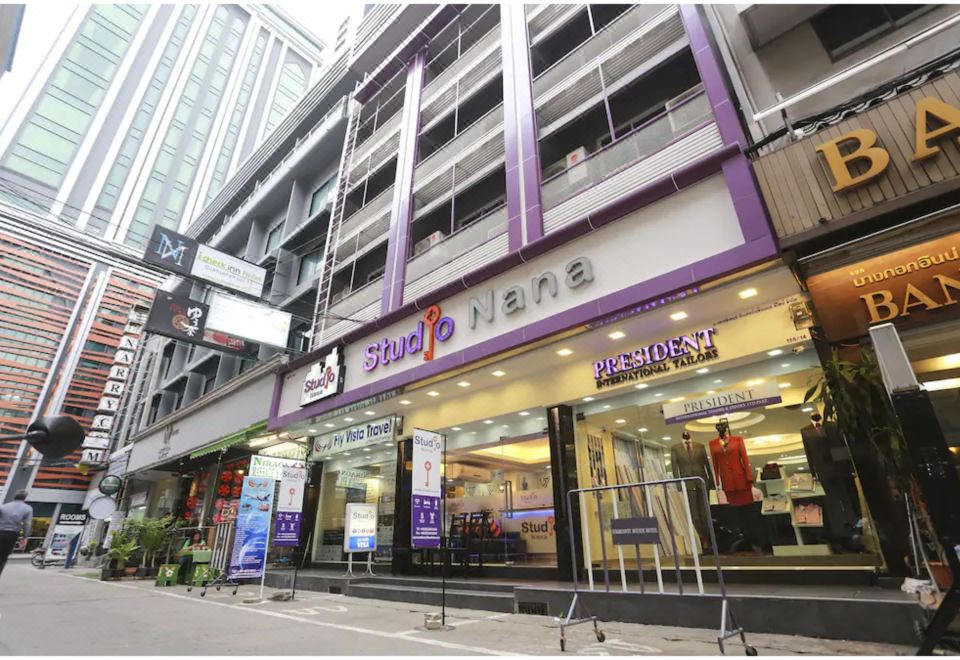 스튜디오 나나 바이 아이체크 인 썸네일