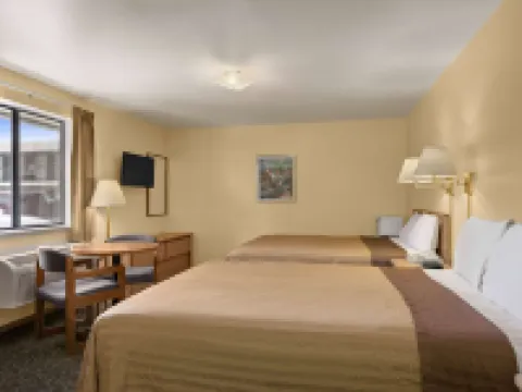 Travelodge by Wyndham Wenatchee Hotels in Wenatchee