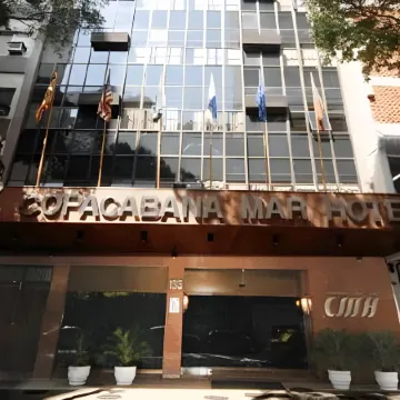 Copacabana Mar Hotel Отели рядом с достопримечательностью «Пляж Леме»