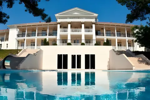 Imperial & Champagne Spa Hotel