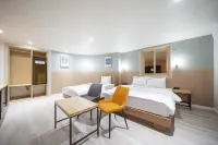 Yeongcheon No.25 Yeongcheon Central Store Hotels in Yeongcheon-Si