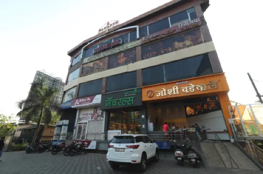 Hotel Aura Dombivali