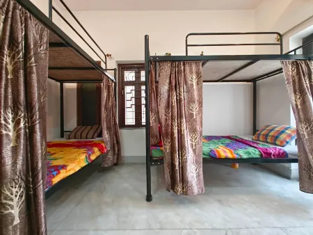 Calcutta Backpackers