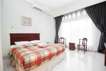 Caredek Hotel Отели рядом с достопримечательностью «NUSA INDAH playkids»