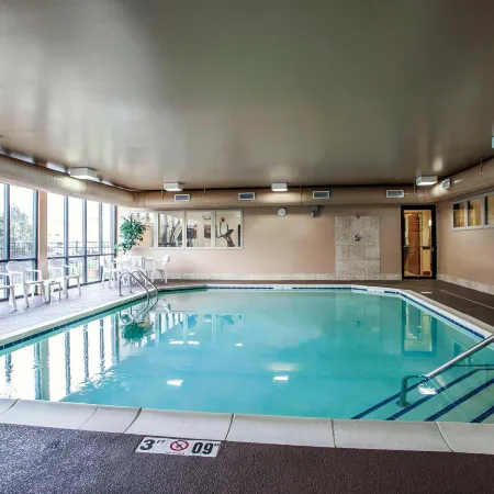 Comfort Suites
