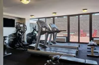 Graduate by Hilton Lincoln - Gym