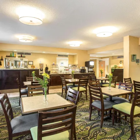 Clarion Inn & Suites Aiken South