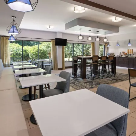 La Quinta Inn & Suites by Wyndham LaGrange / I-85