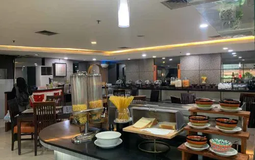 Hotel Horison Balairung Jakarta Mahlzeiten Photos