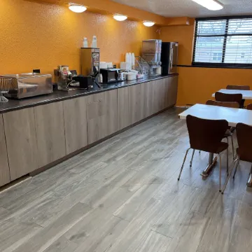 Super 8 by Wyndham Chadron NE