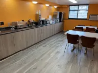 수퍼 8 바이 윈덤 채드런 네브래스카