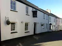 The Anchor Inn Hotels near South Devon Railway - Totnes Riverside Station