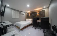 Bucheon Wonjongdong Hotel 3&4 Hotels in Bucheon-si