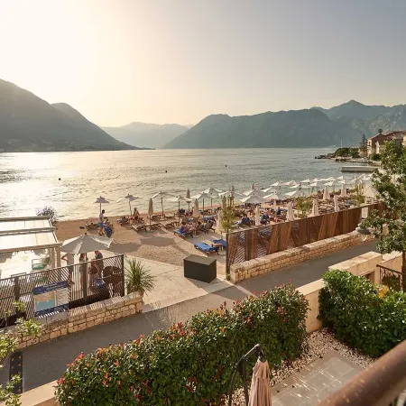 Huma Kotor Bay Hotel and Villas
