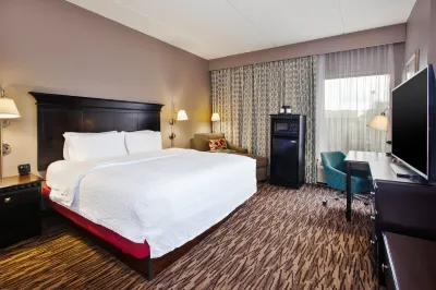 Hampton Inn & Suites Cleveland-Airport/Middleburg Heights