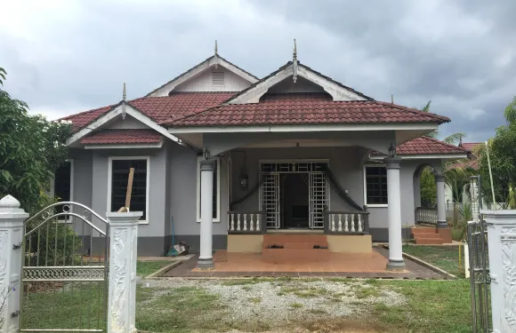 位於武吉巴永的4卧室平房-2600平方米|帶3個獨立浴室