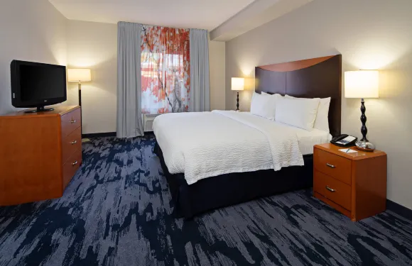 布雷默頓萬楓酒店