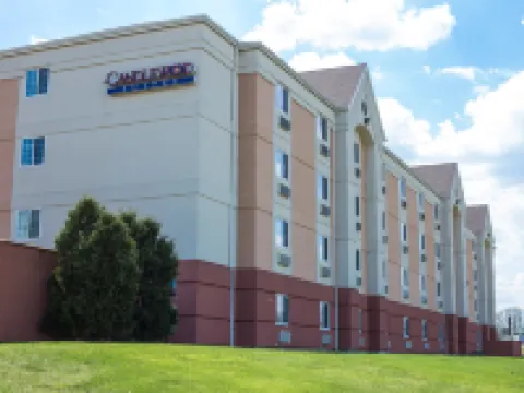錫拉丘茲機場IHG Candlewood Suites酒店 薩利納酒店