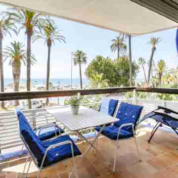 Frente Al Mar Recien Reformado, Penelope Others