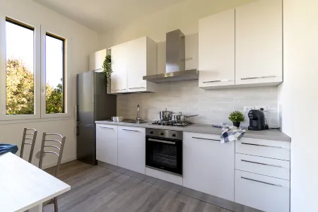 Triple room in Frassino Apartment Отели в г. Gaiana