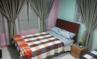 Serene Oasis in Pasto Cozy Guest Room with Private Bathroom