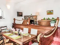 Casa Eduardo Apt.2
