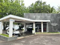 Patra Anyer - parking