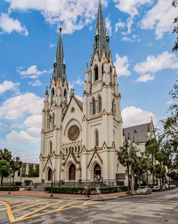 Phoebe's Dog Friendly Townhouse