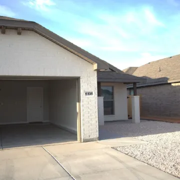Brand new quiet cozy  furnished home in odessa Midland with TV in each room.