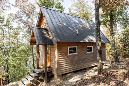 The Wingtip at Tiny Bluff