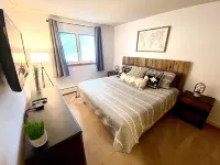 Modern Mountain Condo with Spa