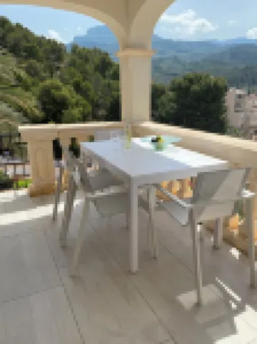 Beautiful apartment  with fantastic sea views, wi-fi and private parking