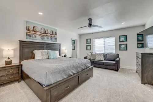 Top Tier Townhome in Washington Utah   Private Spa, Pool, Firepit. VS507