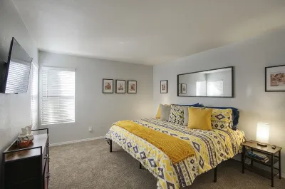 Pickle Ball, Pools, Gym, Trails, More in Updated, McCormick Ranch Condo Hotel a 