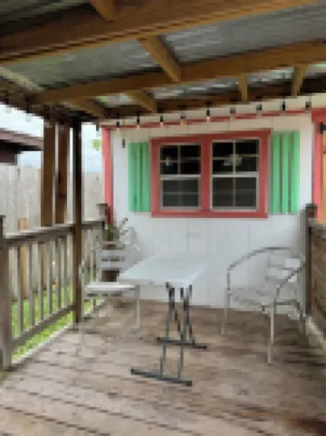 Entire 4BR 2 BA Home with Pool Near Space X , LNG & SPI