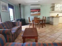 Eagle Bay Discovery Cottage